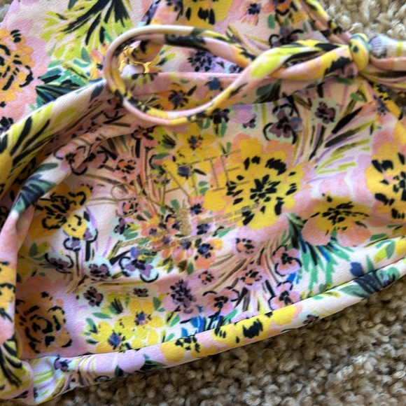 💛 Skatie 3 piece Set 💛 - Picture 7 of 7